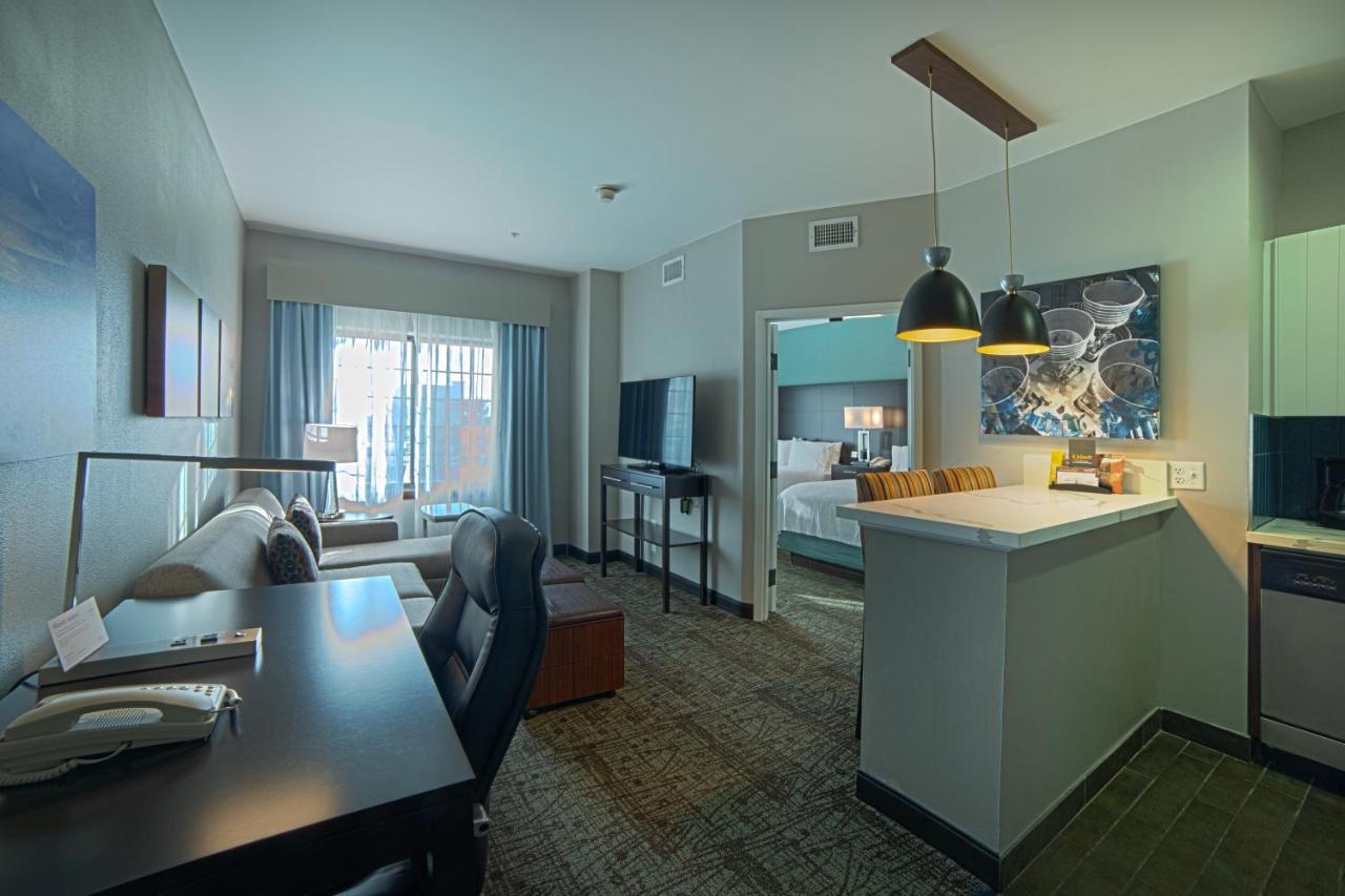 Staybridge Suites Houston-Nasa Clear Lake By Ihg Webster Exterior photo